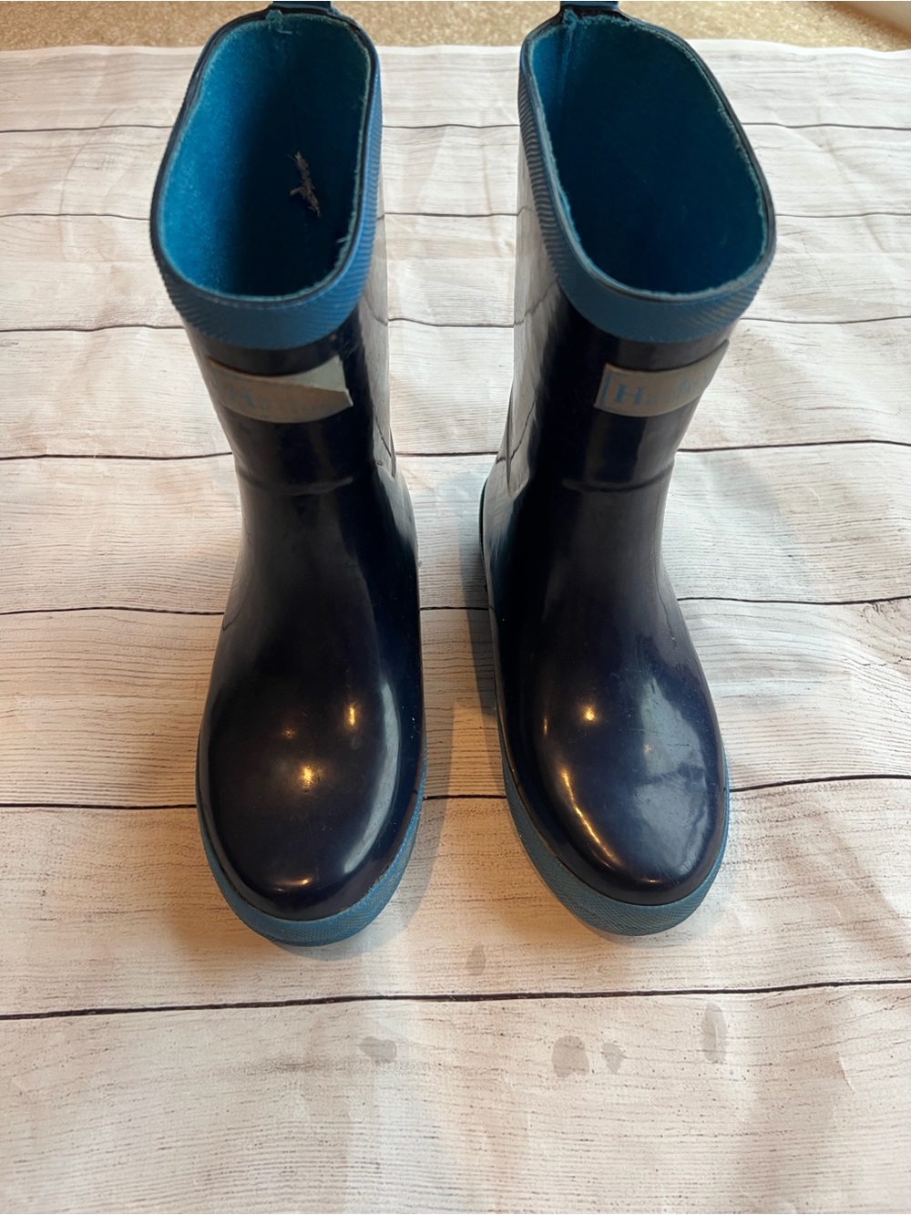 Hatley Navy Rain Boots with Teal Trim
